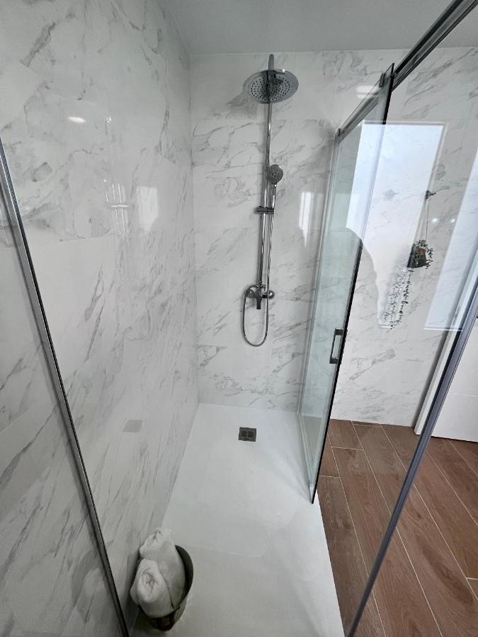 Gatu Premium Villa Flamenca , Preferente Mayores De 25 Anos Y Familias Cadiz Bagian luar foto
